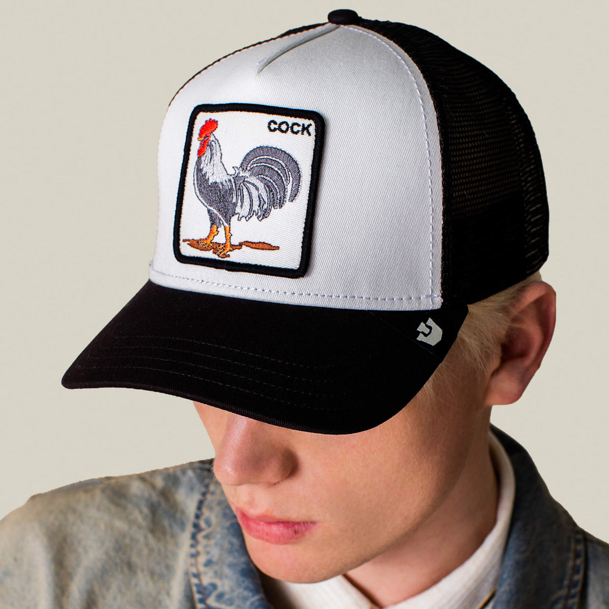 Rooster Trucker DUST / VOID