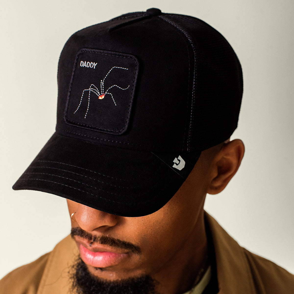 Bold Suede Spider Void Black