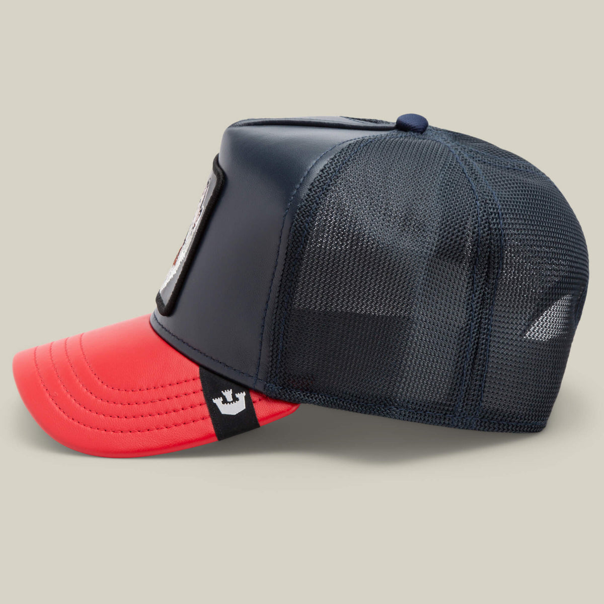 Shleather Wolf Red